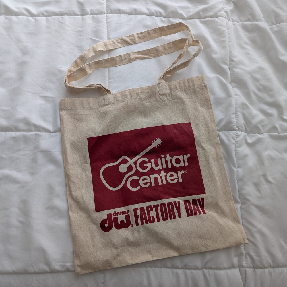 Canvas Messenger Bag - Cream and Red